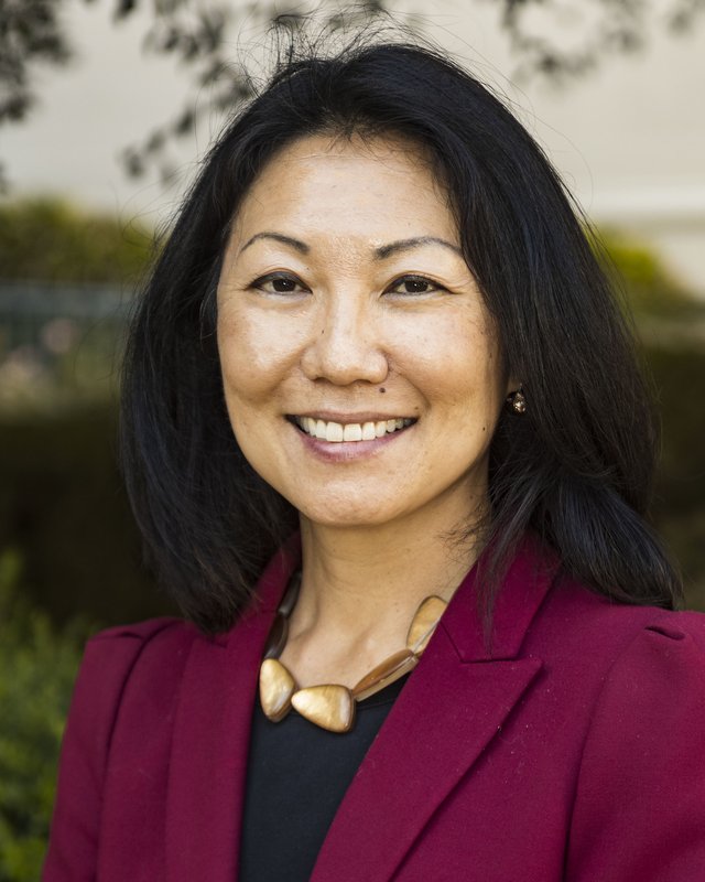 Gloria Roberts